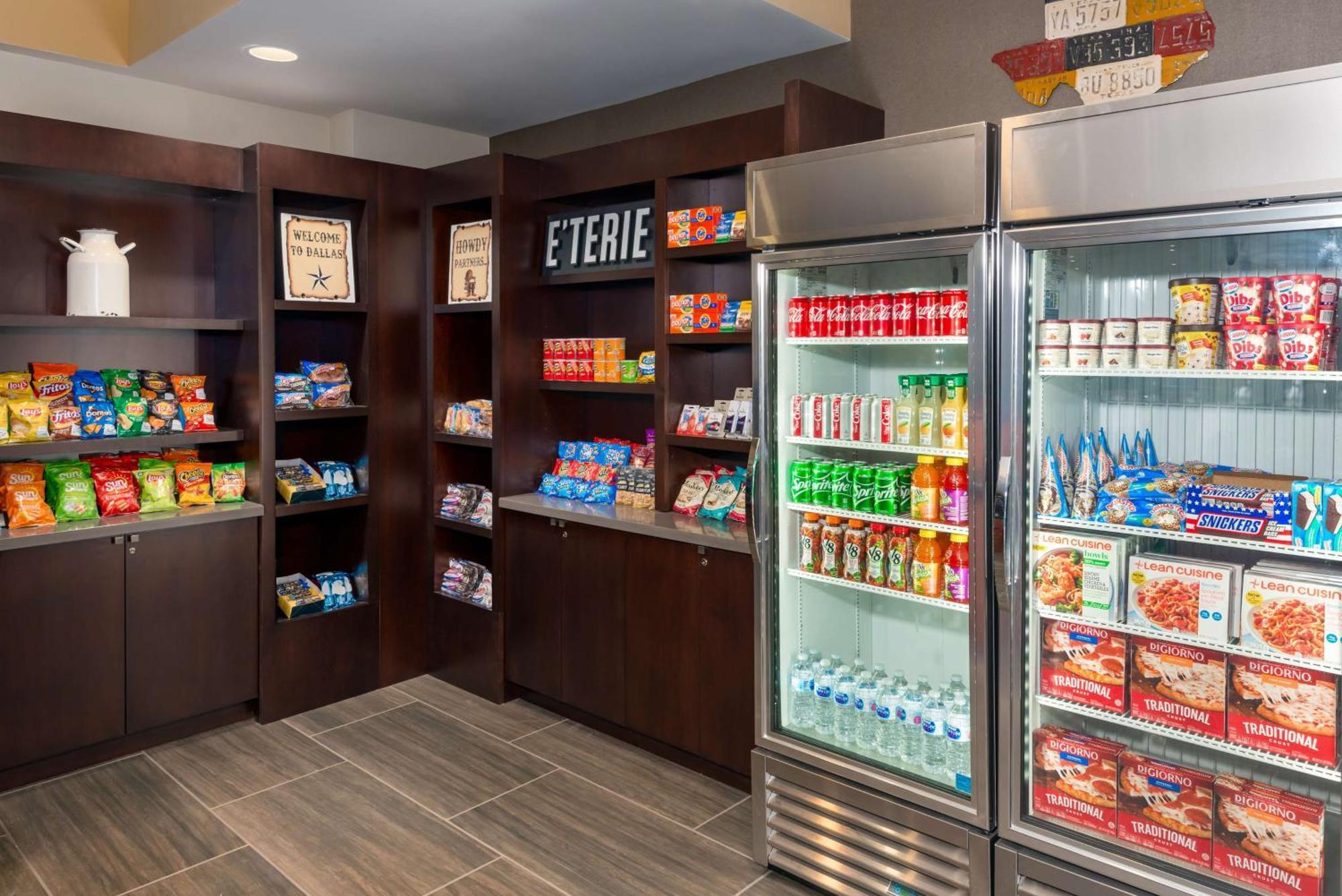 Embassy Suites Dallas - Park Central Area Экстерьер фото