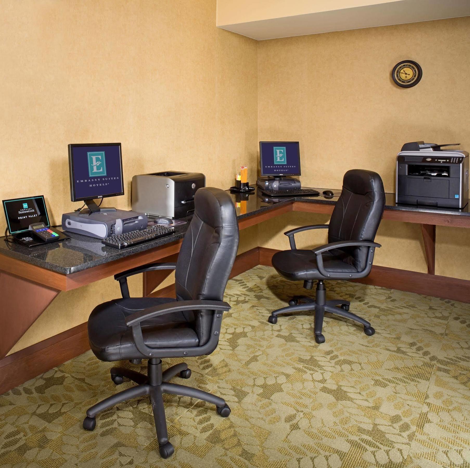 Embassy Suites Dallas - Park Central Area Экстерьер фото
